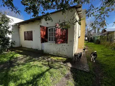 Vendo Casa Tres Dormitorios en Caseros, Entre Ríos.