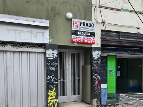 Depto Tipo Casa en Alquiler de 3 ambientes