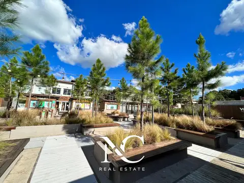 Centro Comercial I Costa Esmeralda