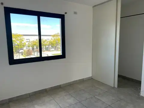 Casa en Alquiler al Sureste