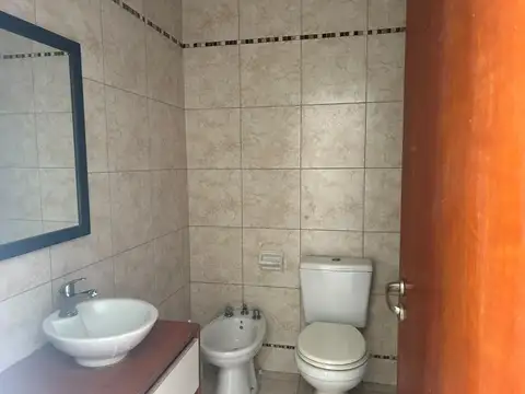 Casa en Alquiler al Sureste