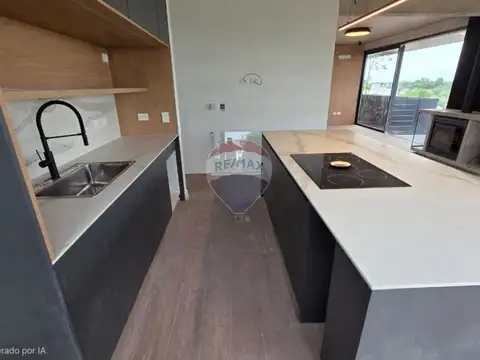 Departamento 4 ambientes con 2 baños