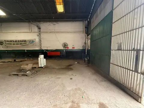 Galpon en Alquiler 25  mts Fondo