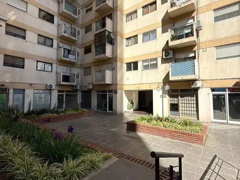 Sarmiento 100, Piso 5°