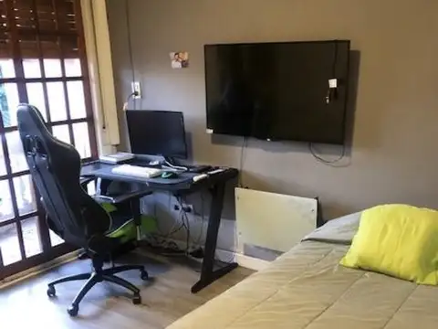 Depto Tipo Casa en Venta con 1 cocheras