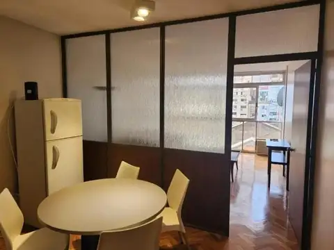 Amplio 2 ambientes - muy luminoso