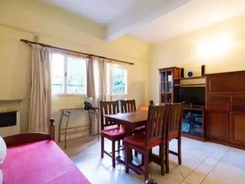 Emilio Mitre 500, Piso 1