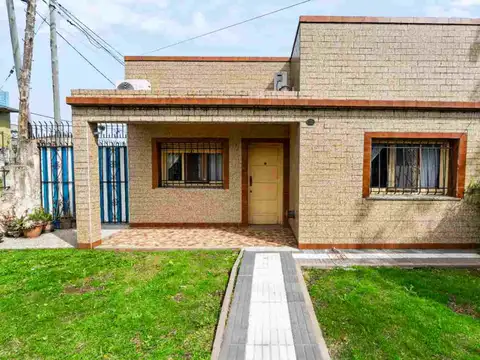 Calle 893 3100
