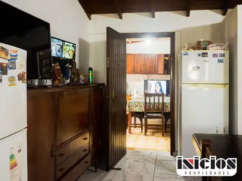 Chalet y Hermoso Departamento en barrio tranquilo - C606