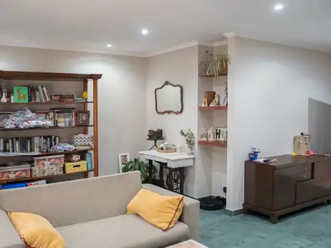 Casa en Venta en Villa Sarmiento, USD 195.000
