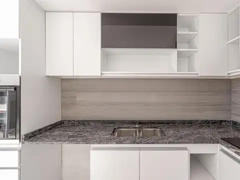 OPORTUNIDAD VENTA 3 AMB con terraza propia - Castelar centro