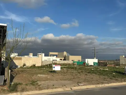 VENTA LOTE APTO COMERCIO DOCTA URBANIZACION