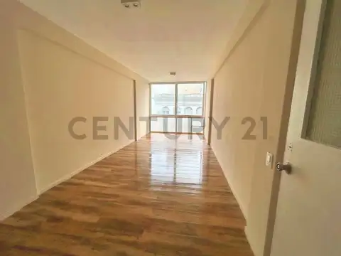 Oficina en Venta en La Plata, USD 22.000