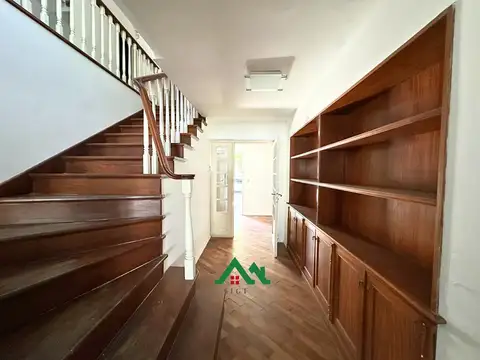 Casa 7 ambientes con 3 baños