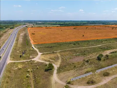 Venta Terreno sobre Autopista camino Buen Ayre en La Matanza