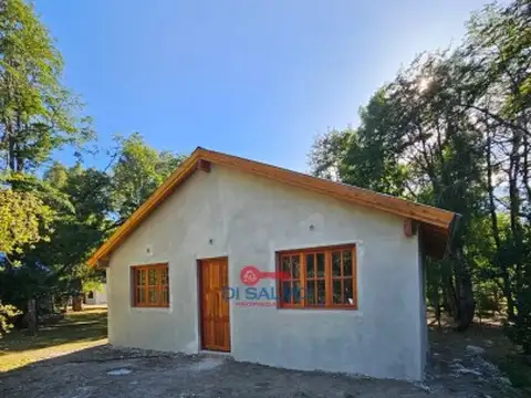 ¡Oportunidad única para invertir! 1000 m2 con Casa a terminar - Las Golondrina