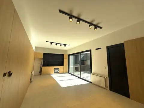 Casa en venta a estrenar zona rio