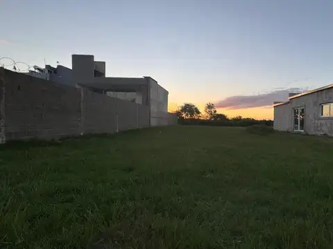 Terreno en Venta en Villa Mercedes, USD 19.000