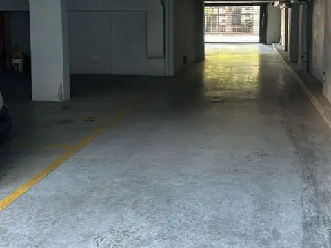 Cochera en Venta Fija