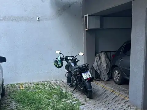 Venta de Cochera en FLORESTA Capital Federal