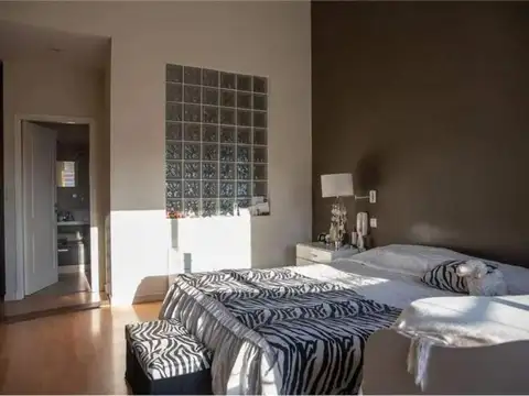 Casa en venta Urca 4 dormitorios 3 baños 2 cocheras con pileta