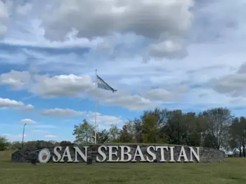 Terreno en Venta A la laguna en San Sebastían Área 8