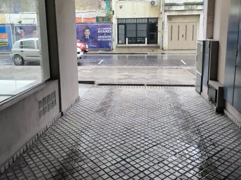 VENTA COCHERA BUENOS AIRES 1079