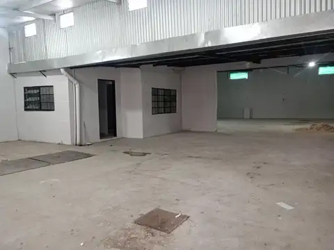 Galpon en Alquiler en Presidente Derqui, $ 2.000.000