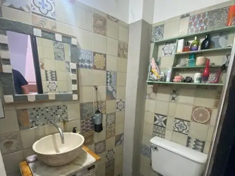 Casa 4 ambientes con 2 baños