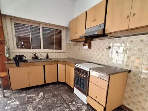 Depto Tipo Casa en Venta con 1 cocheras