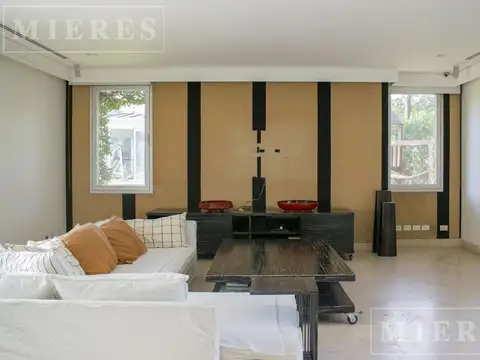 Casa en venta en Tortugas Country Club - con renta