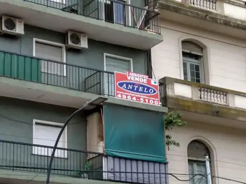 Departamento 3 Ambientes con Balcón al Frente - Con Renta - Ideal Inversor