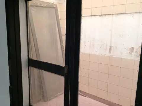 Local en Alquiler en Centro, $ 650.000