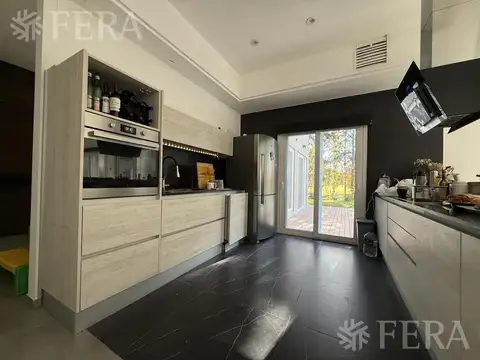 Casa en Venta en Coronel Brandsen, USD 220.000