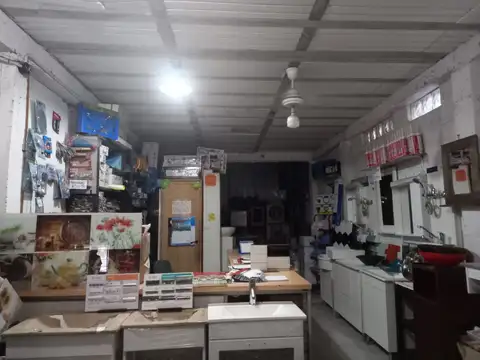 Av. Pres. Arturo Illia 6200