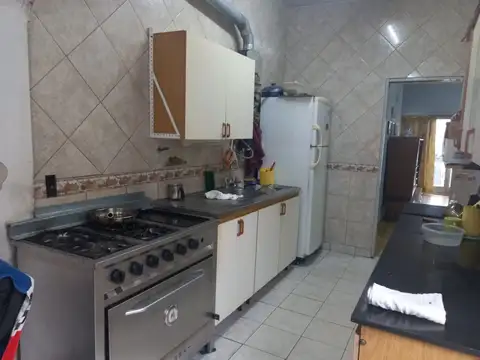 Departamento 5 ambientes con 1 baño