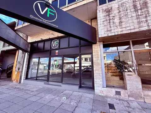 Avenida Hipólito Yrigoyen 5300