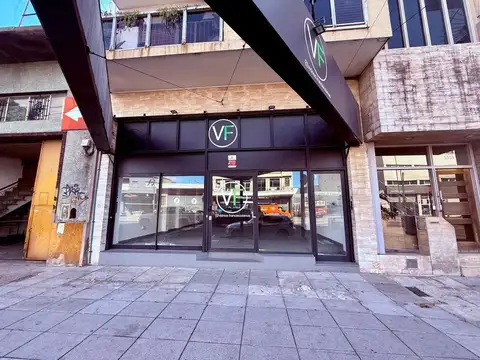 Local en Venta 50 años