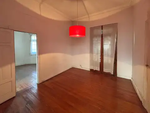 Avenida Álvarez Thomas 300