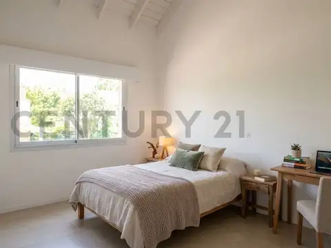 zelaya 100, Piso 0