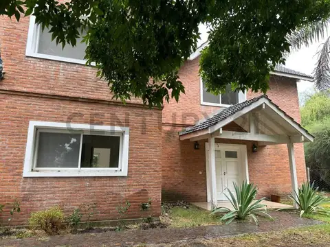 CASA ALQUILER 6 AMBIENTES - BARRIO LOS JAZMINES - PILAR DEL ESTE