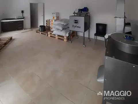 Depto Tipo Casa en Venta al Este