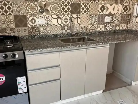 Departamento de 2 ambientes en ALQUILER en Parque Patricios 