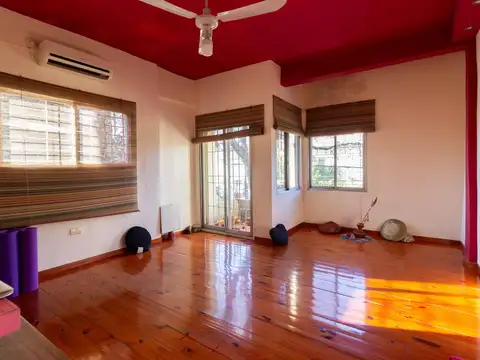 Depto Tipo Casa en Venta en Olivos Maipú/Uzal, USD 149.000