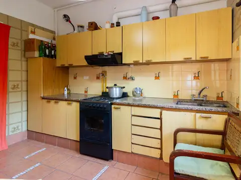 PH en venta 4 amb olivos con terraza