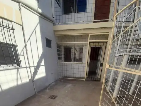 PH en  Pasteur y Pueyrredón