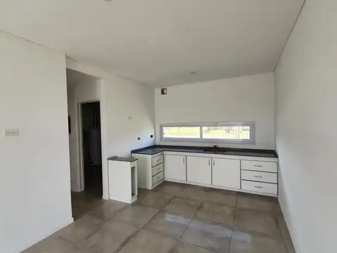 Casa en Venta en El Cantón - Barrio Puerto, USD 215.000