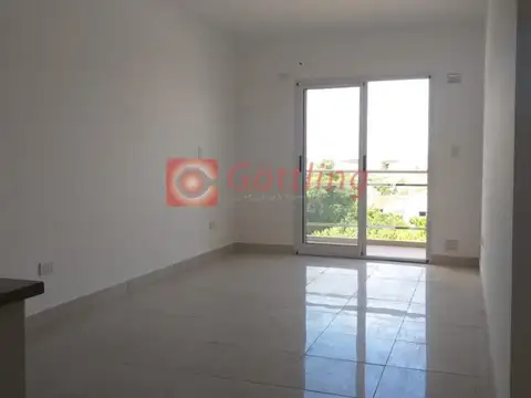 Aniceto Latorre 100, Piso 2