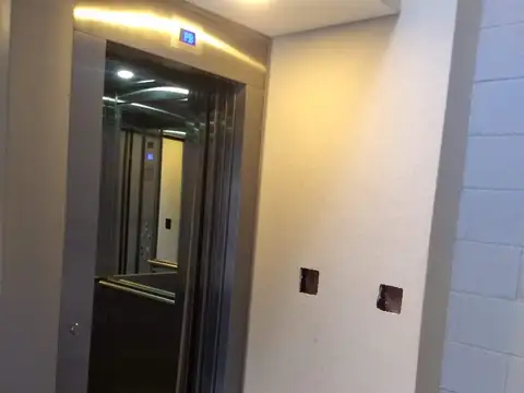 Dr L Maria Drago 2000