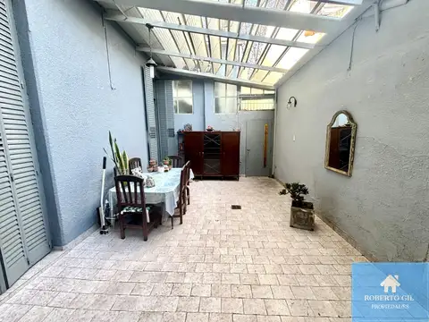 Depto Tipo Casa en Venta de 5 ambientes